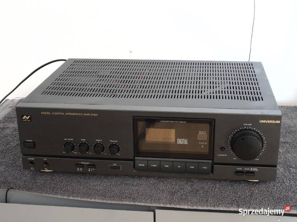 Wzmacniacz Uniwersum 440 Wat sprawny i mocny Jasło