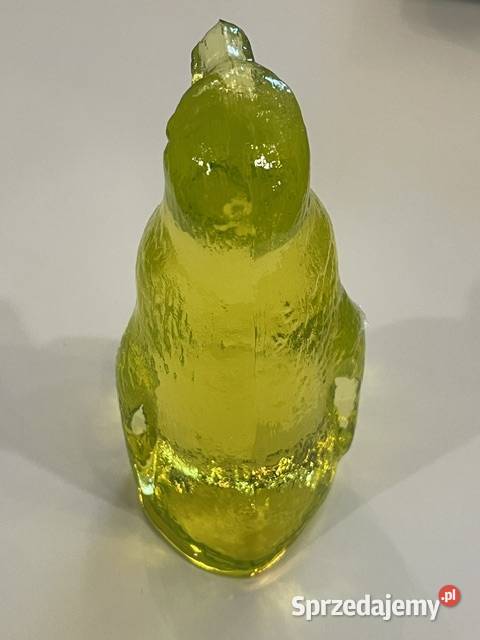 Figurka pingwina ze szkła uranowego Kraków