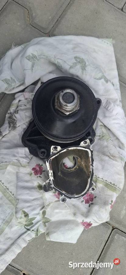 Pompa wody BMW E38 730D łódzkie