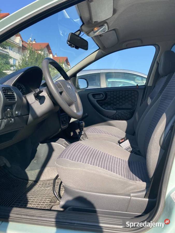 Opel Corsa C 12 LPG 2002 Niski Przebieg Zadbane 4/5 Corsa