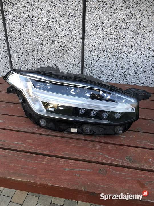 Volvo XC90 II reflektor prawy przód LED EU Kozy