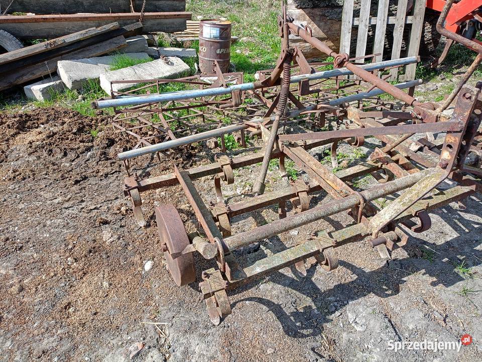 Kultywator z wałkiem 240 Gostyń