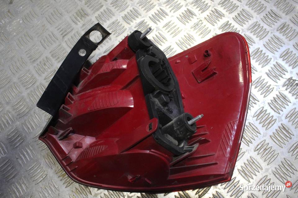 LAMPA LEWY TYŁ TYLNA CITROEN C5 III X7