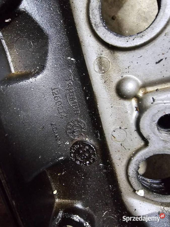 Triumph 675 pokrywa zaworów głowicy dekiel dolnośląskie Jelenia Góra