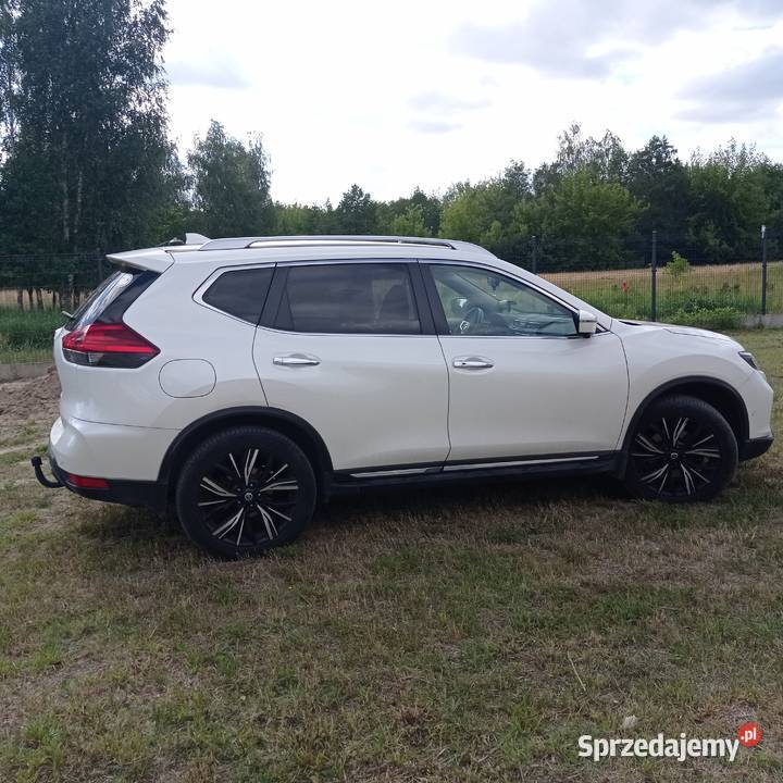 NISSAN XTRAIL 17 CRDI 150 7 osobowy biala perla manualna Radom sprzedam