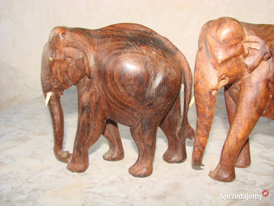 stado słoni indyjskie drewniane figury Pruszcz Gdański