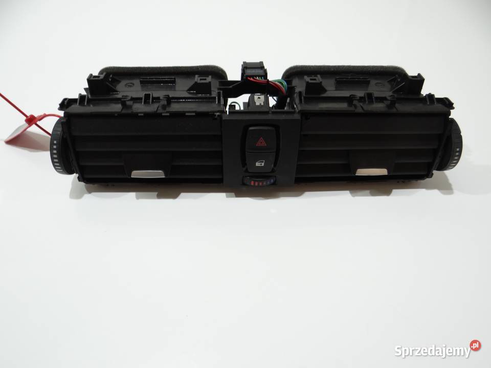 KRATKA NAWIEWU KLIMATYZACJI BMW F30 9218552 Strzyżewice