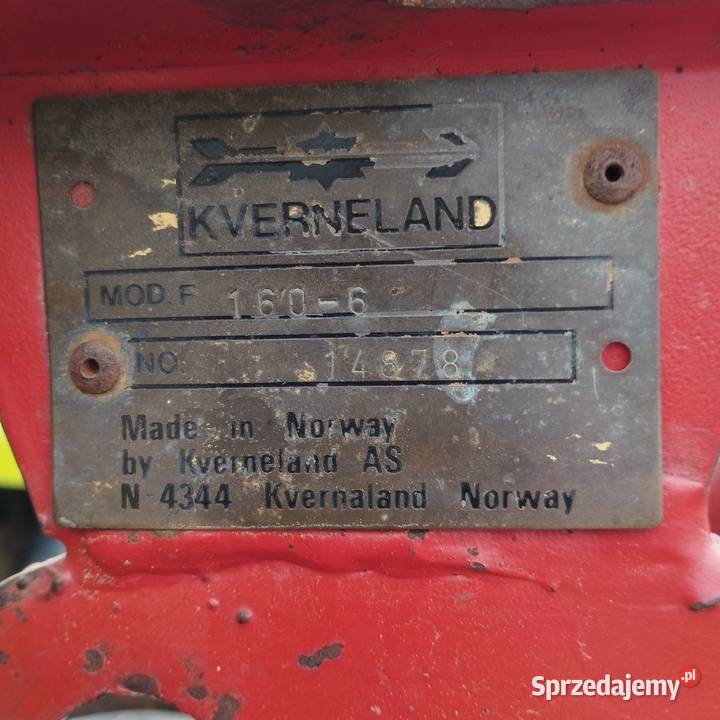 Pług obrotowy 4 skibowy Kvernaland resor F160