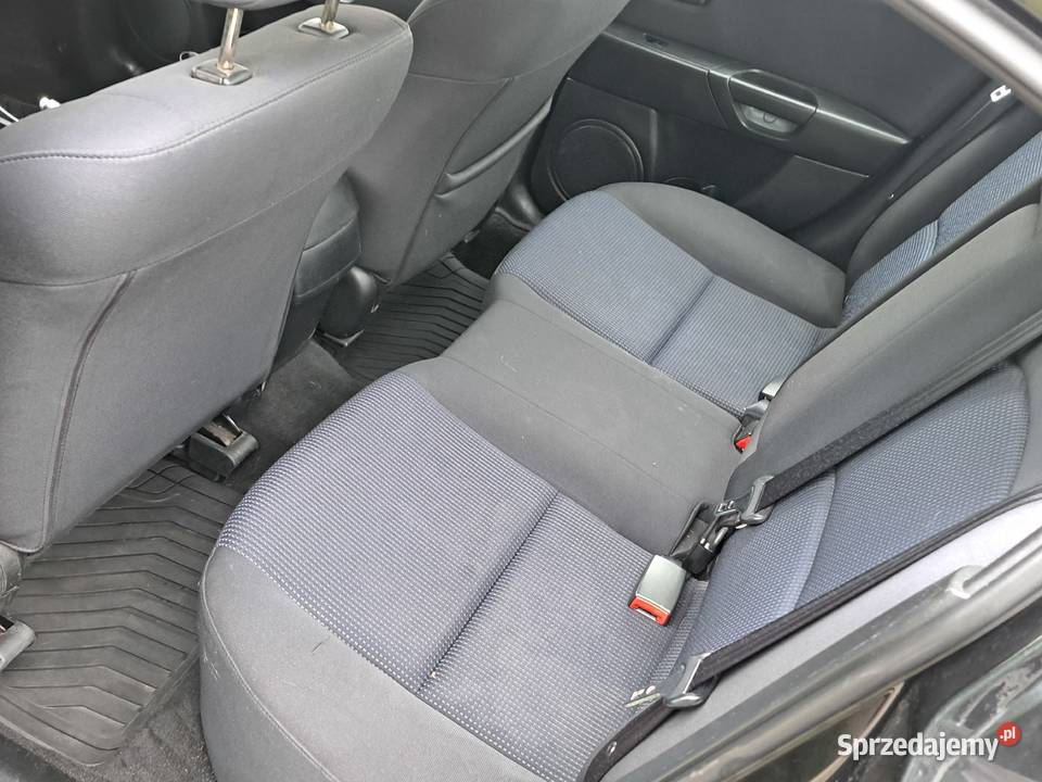 Sprzedam ładną Mazdę 3 16 benzyna 2005r sedan Żyrardów sprzedam