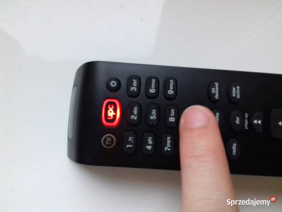 Pilot dekodera UPC stan średni włancza się na Bydgoszcz sprzedam