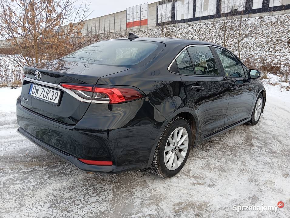 Toyota Corolla 15 VVTi 125 Polski Salon Serwis czarny Wrocław