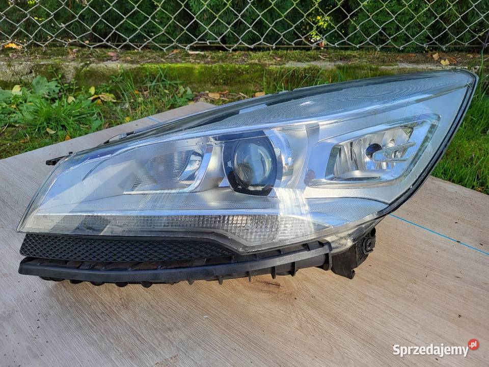 Ford Kuga II MK2 Lampa Przód lewa reflektor Lampy przednie