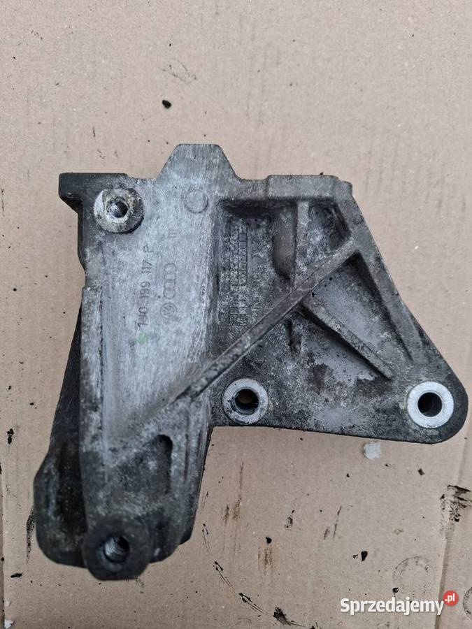 Łapa mocowanie skrzyni biegów Golf IV Toledo II Rok produkcji 2001 małopolskie