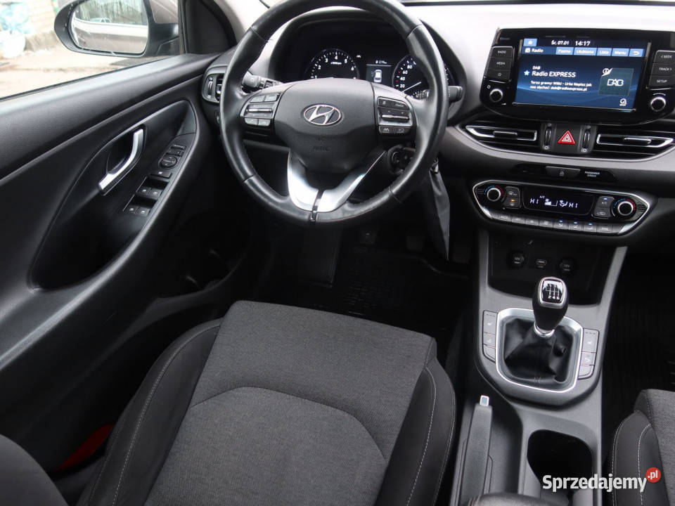 Hyundai i30 15 DPI pierwszy właściciel i30 Katowice sprzedam