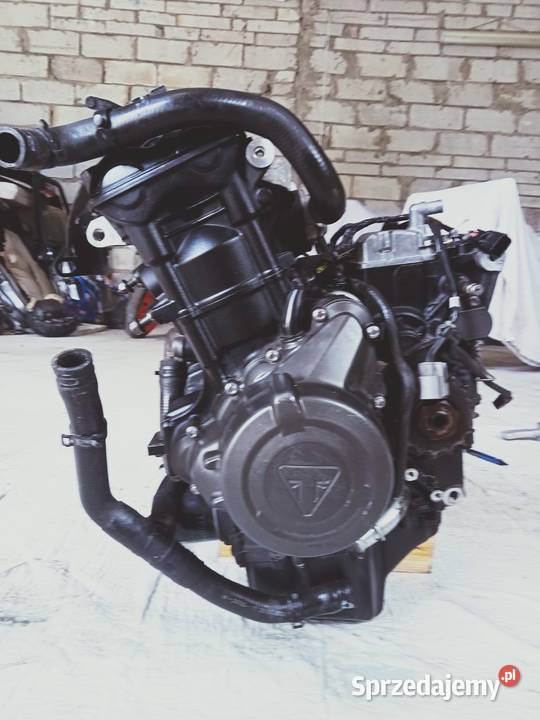 Silnik Triumph Trident 660 2021 Kompletny Kielce