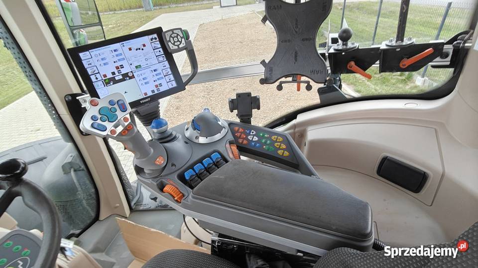 FENDT 828 2022 z gwarancją do 032028 4390mtg Kłodawa