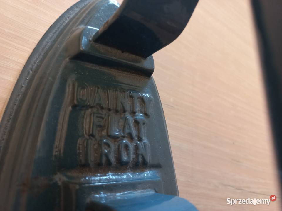 Stare żelazko w stanie Piastów sprzedam