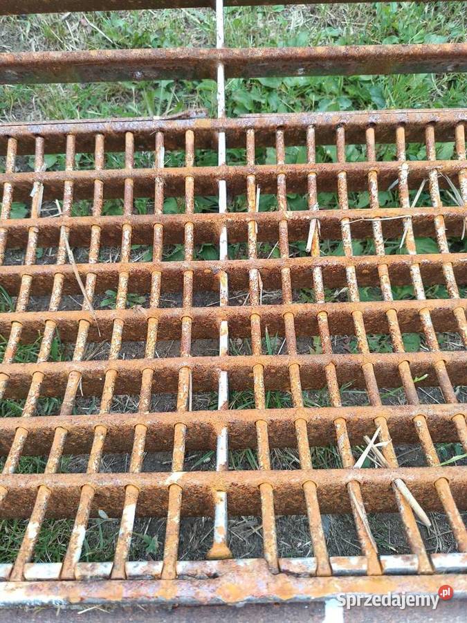 Klepisko uniwersalne i wkładka kombajn John