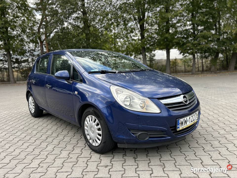 Opel Corsa D 12 16v 2009r Przeszkoda