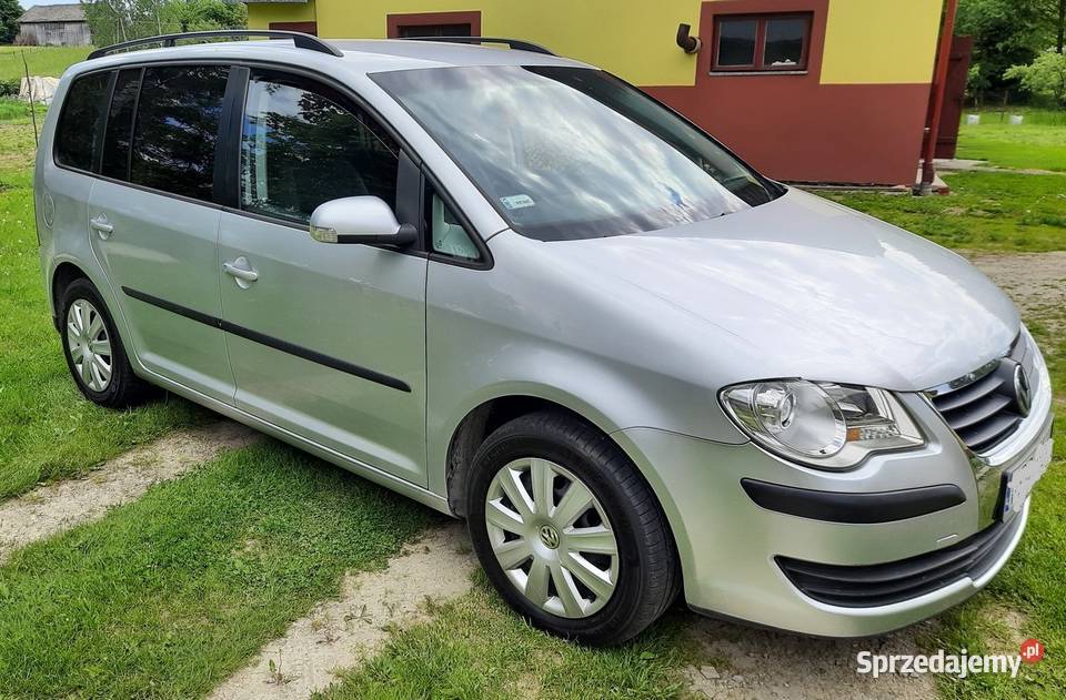 Mam do sprzedania VW TOURAN z 2007 roku LIFTINGU Rok produkcji 2007 podkarpackie Bachórzec