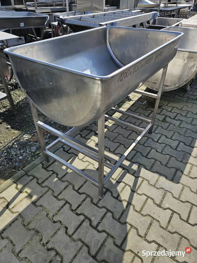 Wanna na nóżkach 1200x800x1100 gł 400 wielkopolskie