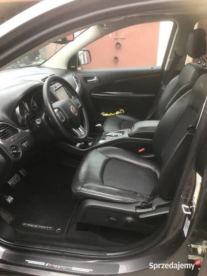 Fiat Freemont Cross Black Code 2015 162 000 Ostrowiec Świętokrzyski