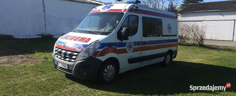 Ambulans karetka Renault Master 2013r przejscie Biskupiec