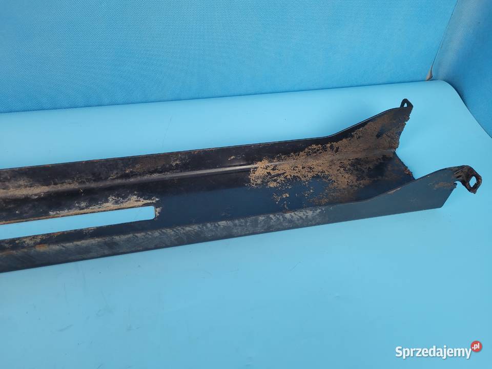 CASE IH PUMA 145 12r OSŁONA PRZEDNIEJ PÓŁOSI Kolno