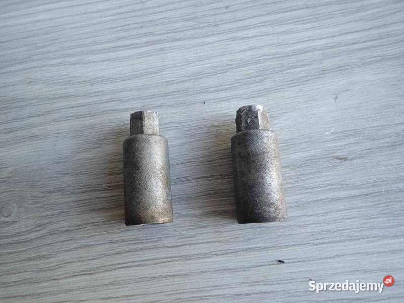 2 Nakrętki Śruby Cylindra Yamaha TTR TT 600 R RE lubuskie