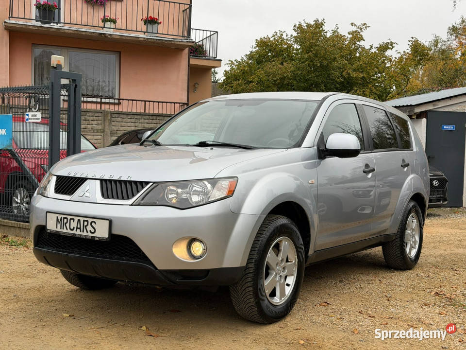 Mitsubishi Outlander nieuszkodzony Częstochowa