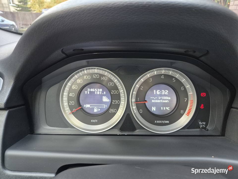 Volvo v60 plugin hybrid V70 Brwinów