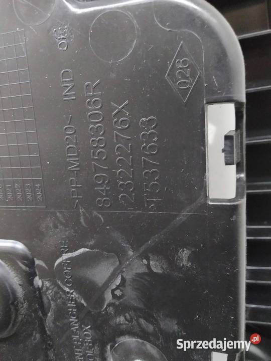 PODŁOGA BAGAŻNIKA WKŁAD DYWAN SEDAN KPL