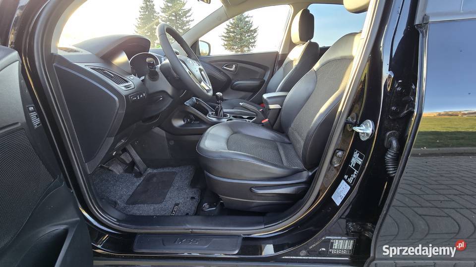HYUNDAI ix35 20 136 4x4 Exclusive 1włNavi Skóra klimatyzacja Zamość