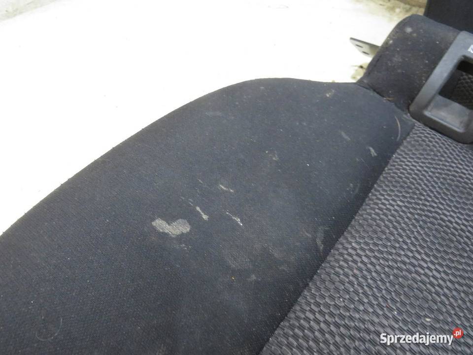 KANAPA TYLNA TYŁ MOCOWANIA ZAPINKI KOMPLET Fotele i kanapy lubelskie sprzedam