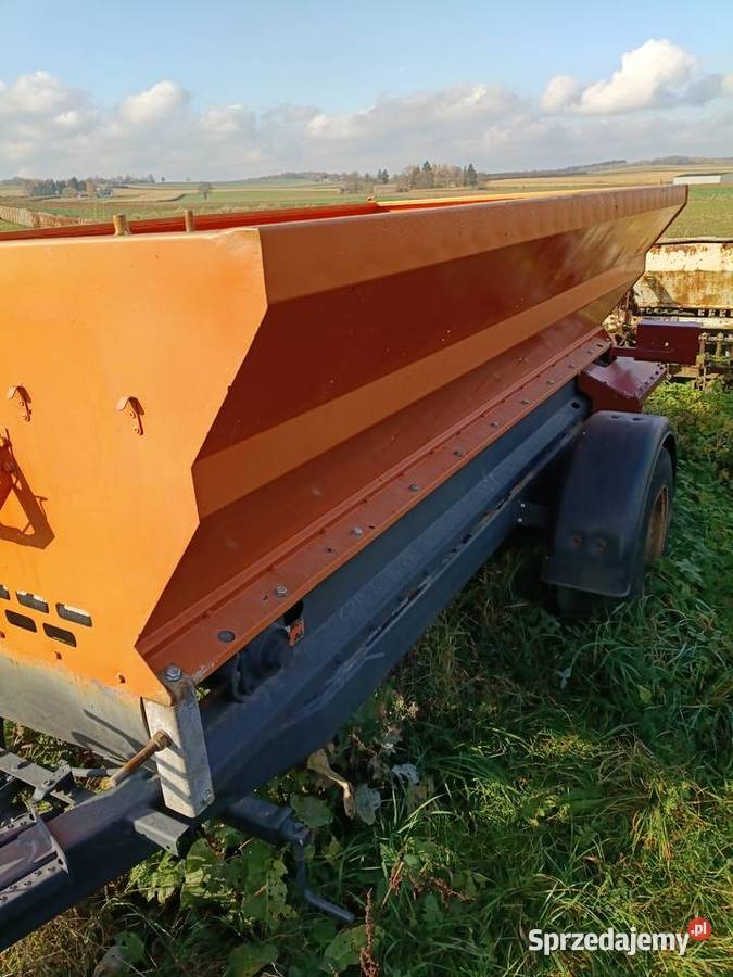 Rozsiewacz wapna Rcw3 nieuszkodzony Piotrków Drugi sprzedam