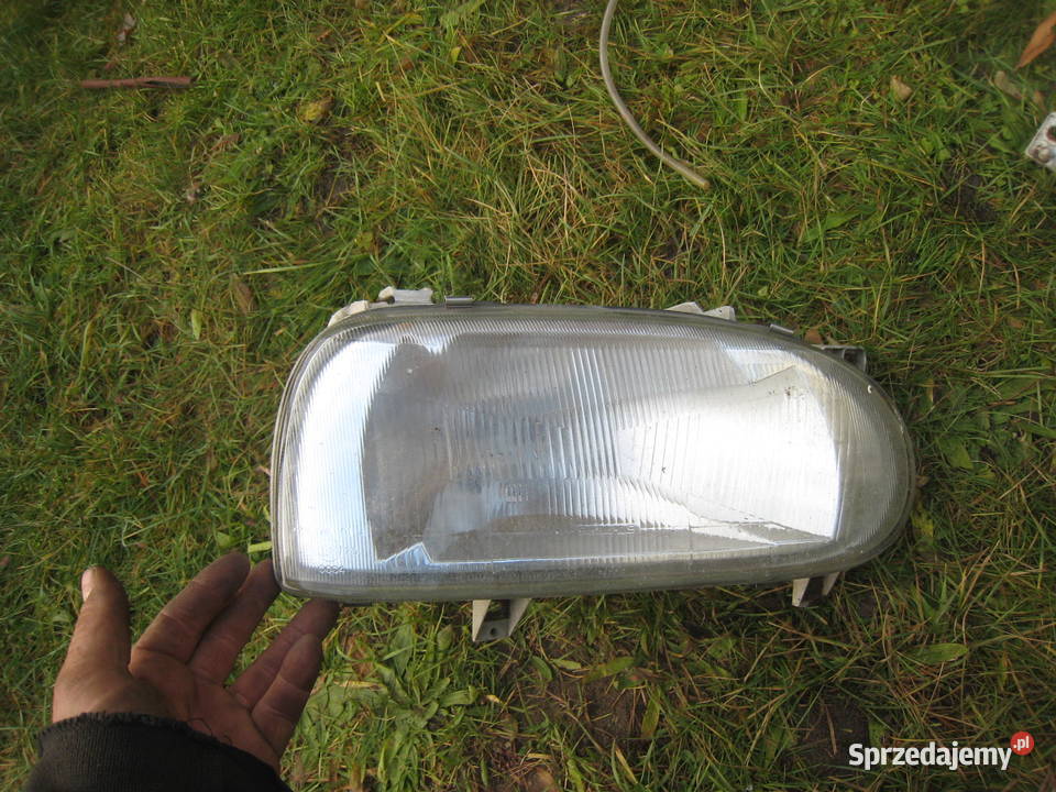 Lampa przednia lewa reflektor prawy Volkswagen