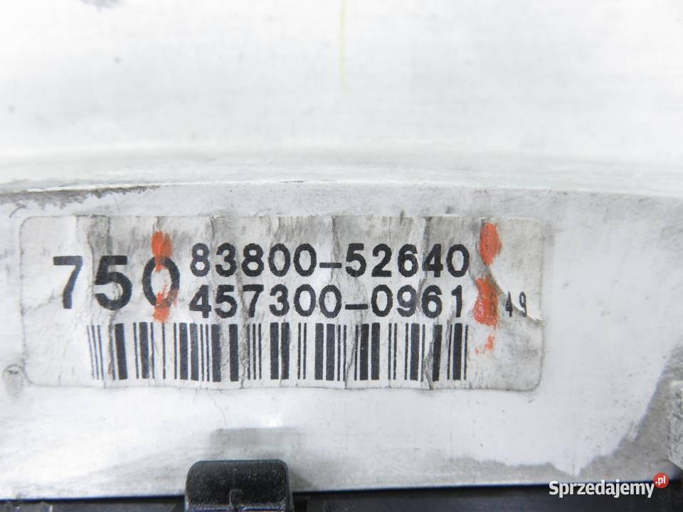 LICZNIK TOYOTA YARIS I 14 D4D 8380052640