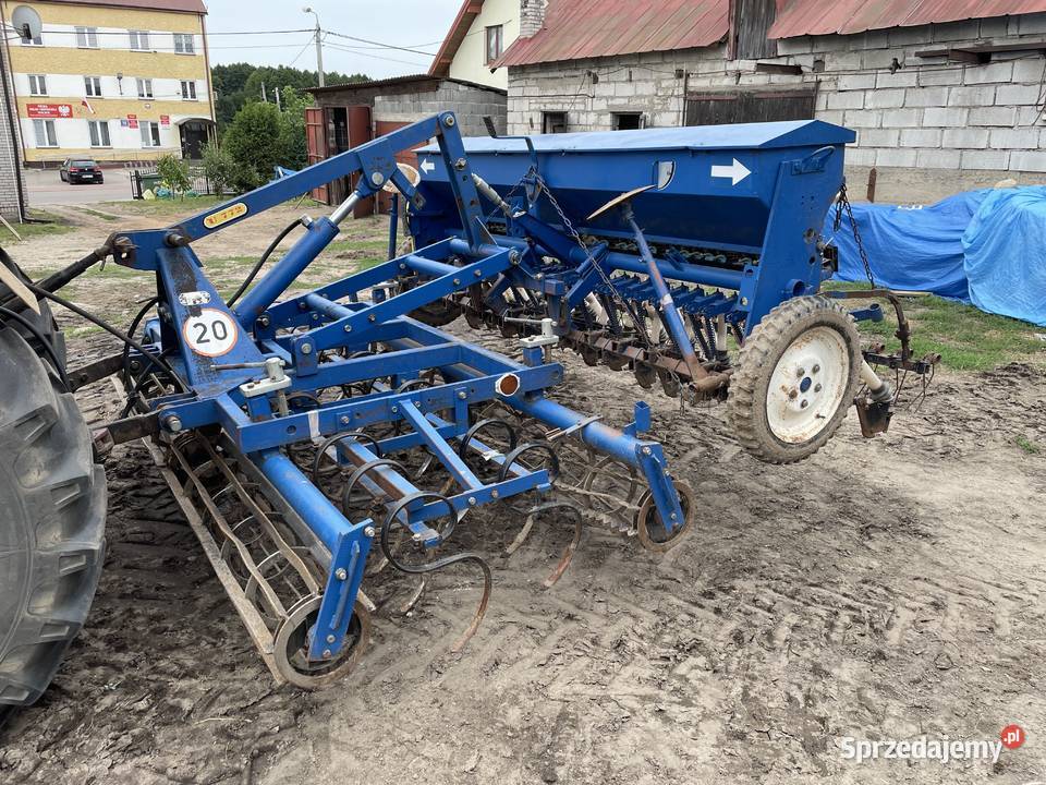 Agregat uprawowo siewny nieuszkodzony Trzcianne
