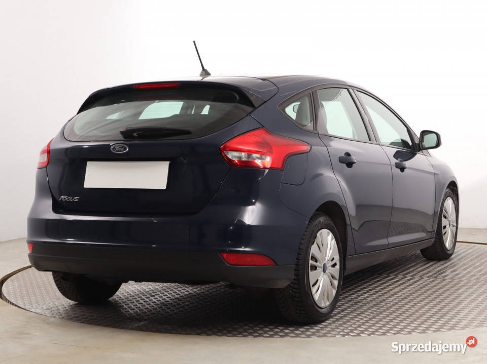 Ford Focus 15 TDCi niebieski Katowice