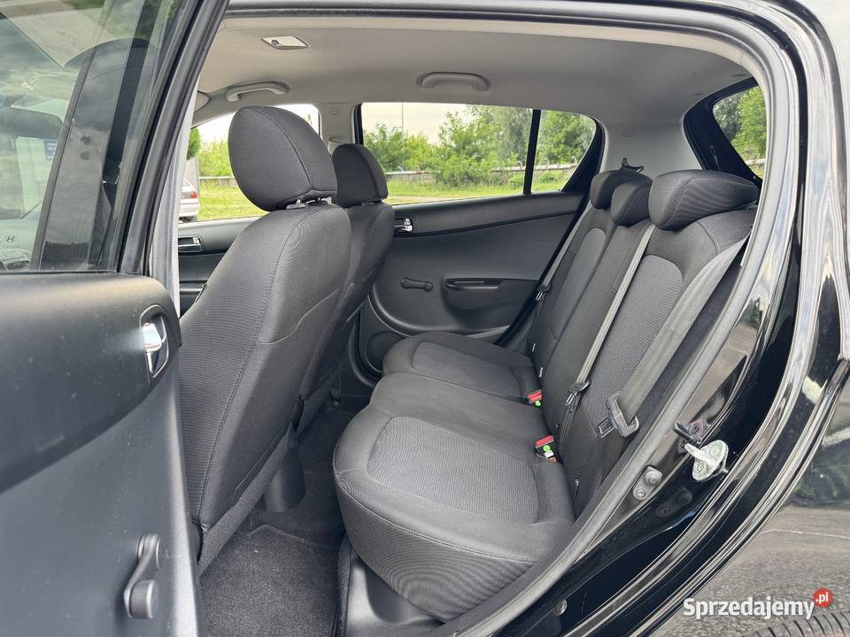 Hyundai i20 125 BENZYNA Klimatyzacja Tempomat klimatyzacja Konin sprzedam