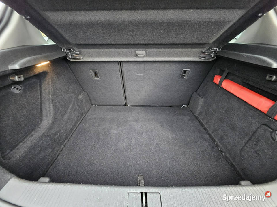 Opel Astra Navi pół skóra niski przebieg grzane 170000km Astra Warszawa