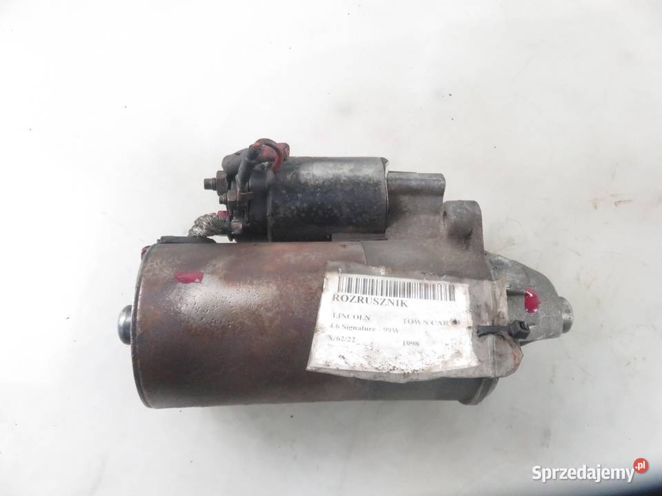 ROZRUSZNIK LINCOLN TOWN CAR III 46