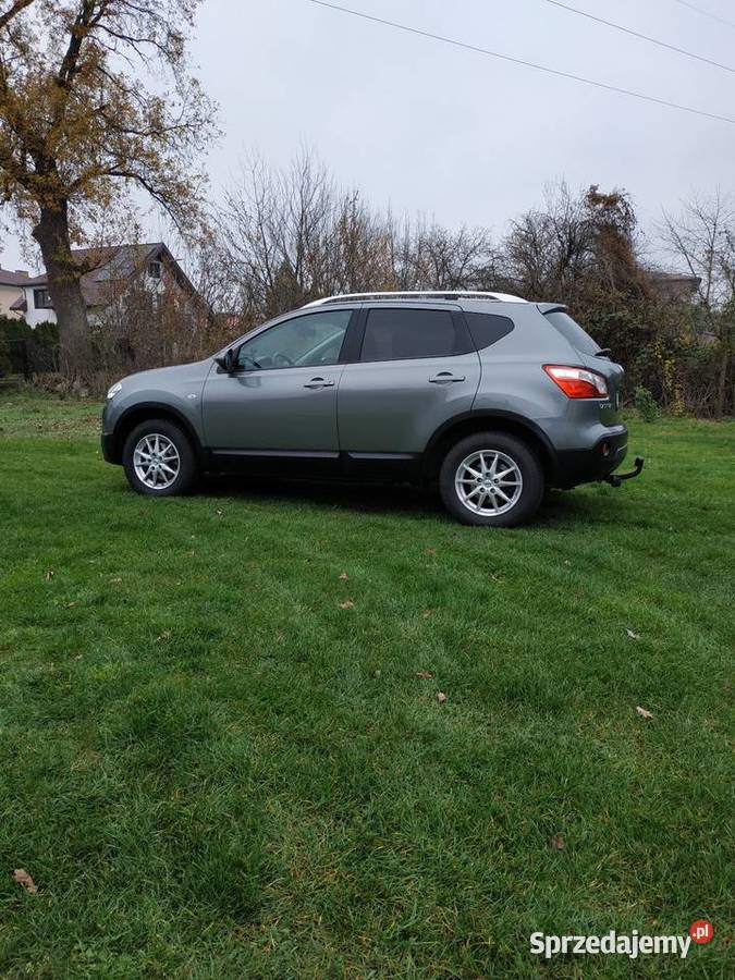 ładny NISSAN QASHQAI z 2011r16 benzyna 1600cm3 Puławy