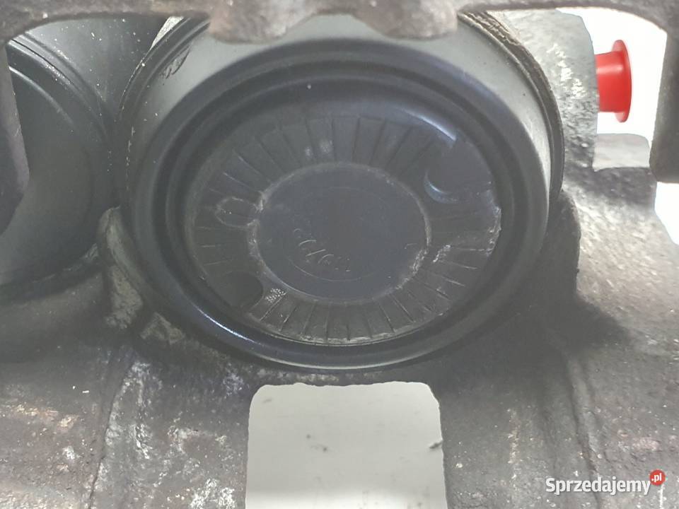 Volvo V60 XC60 II TYLNY ZACISK HAMULCOWY lewy osobowe Zaciski i jarzma Chełm sprzedam