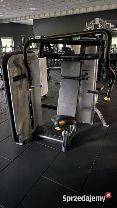 Zestaw maszyn Technogym Element 12 sztuk Kinesis Wałcz sprzedam