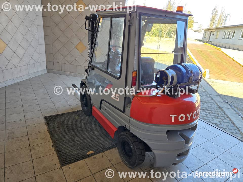 Wózek Widłowy TOYOTA 6FG25 Kabina Przesuw TOYOTA gaz Mysłowice