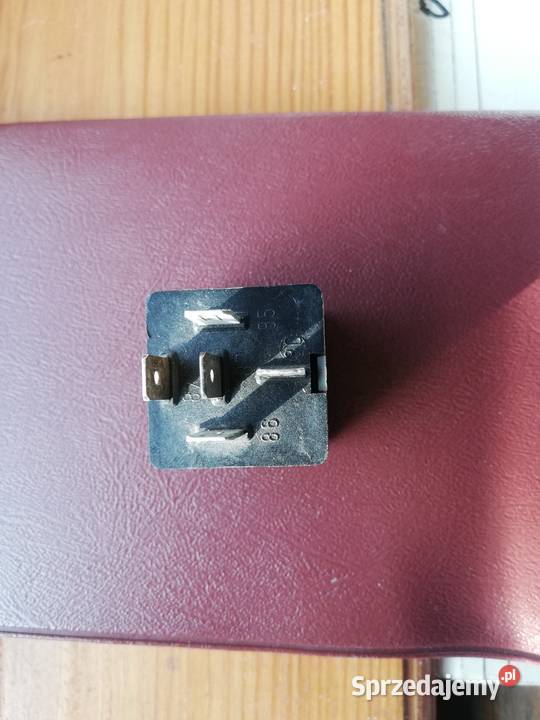 Przekaźnik świateł 7688773 12V 20A prod Bitron Szydłowiec