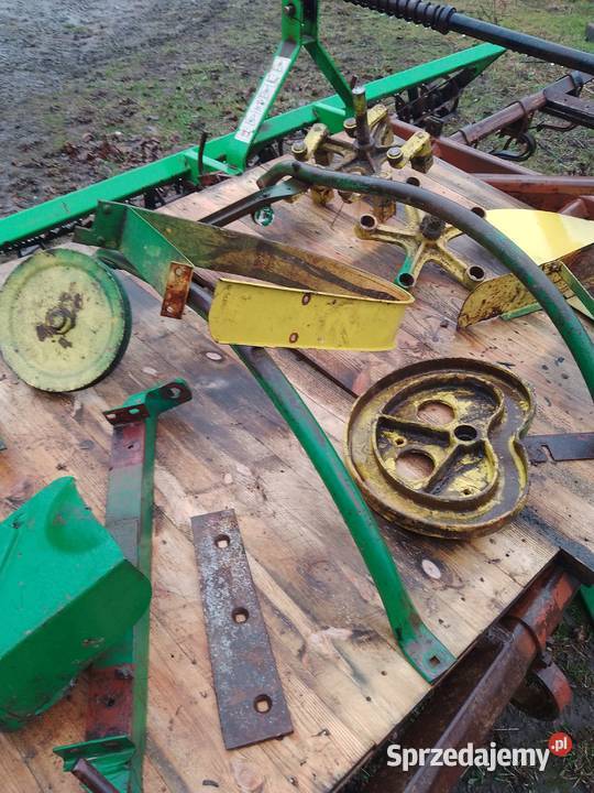 Do prasy kostkującej John Deere John Deere Augustów sprzedam