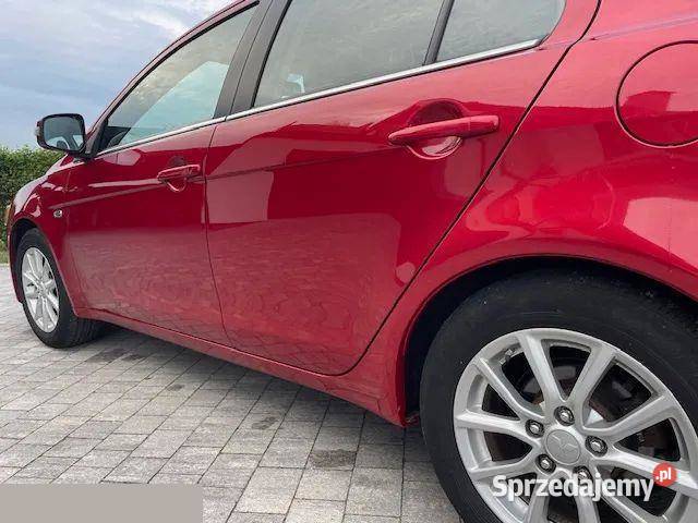 Mitsubishi Lancer 16 benzyna 117 2015r Polski Ustanów