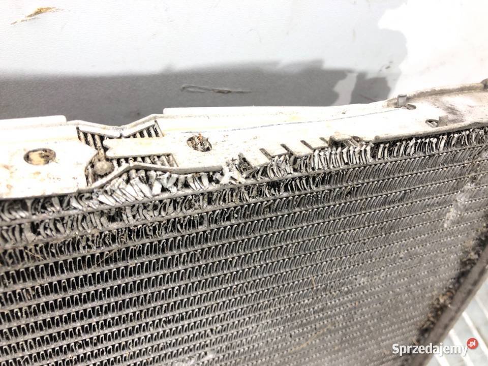 CHŁODNICA WODY BMW F34 20 184 7618807 RADIATOR sprzedam